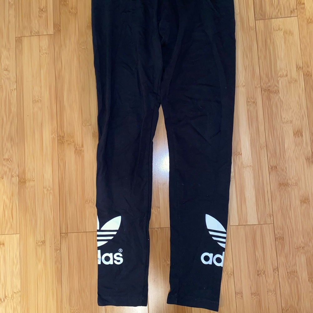 Adidas leggings